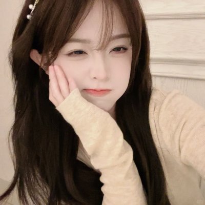 出位俏娇娃